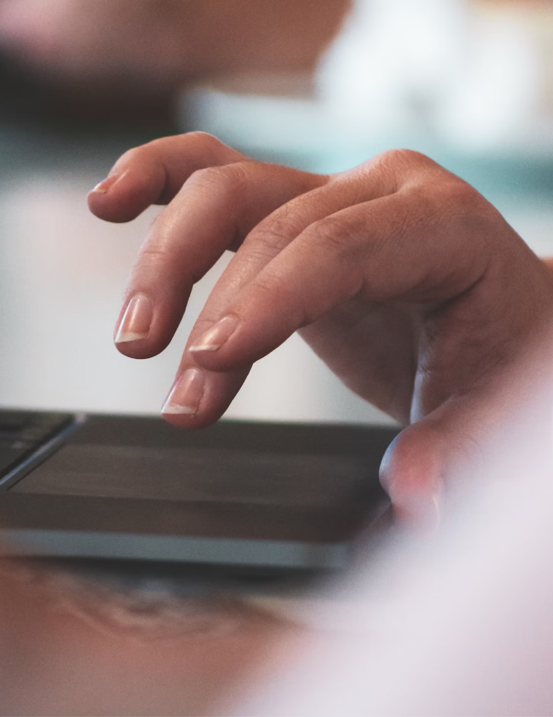 Managing the delivery of a large technical document at short notice to an accelerated timeline thumbnail image